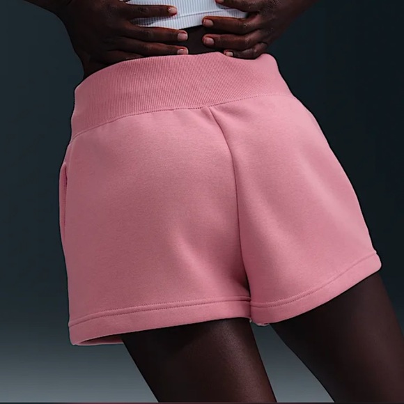 Nike Sportswear Phoenix Fleece High Waisted Shorts - Picture 5 of 7